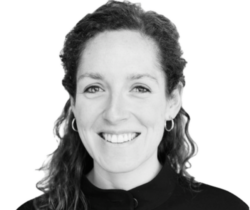Dr. Johanna Bronisch